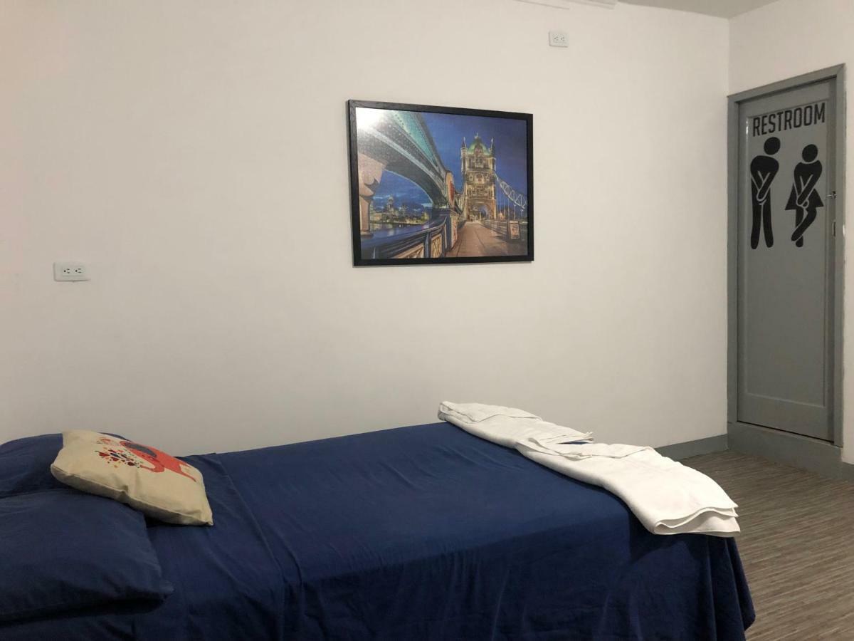 Backpackers Inn Medellin Luaran gambar